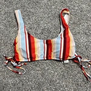 Hollister bikini top Size Medium